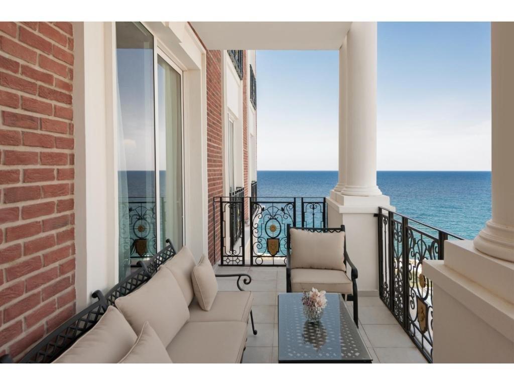 Kaya Palazzo Resort & Casino Girne Agios Georgios  Extérieur photo